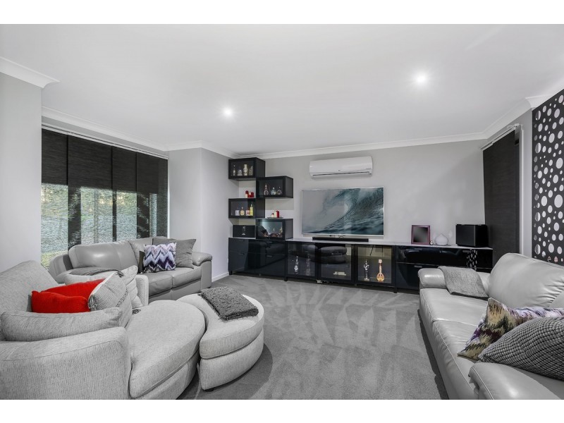 57 Highvale Drive, Helensvale QLD 4212