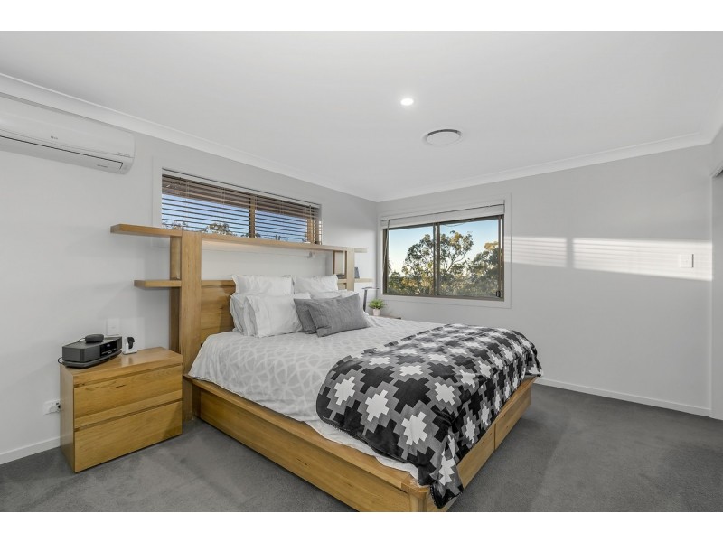 57 Highvale Drive, Helensvale QLD 4212