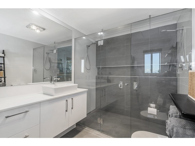 57 Highvale Drive, Helensvale QLD 4212