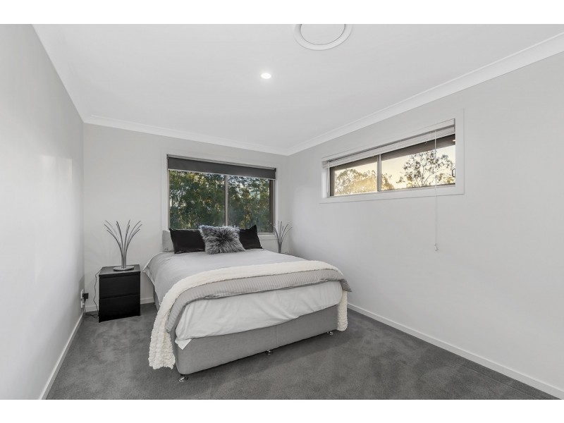 57 Highvale Drive, Helensvale QLD 4212