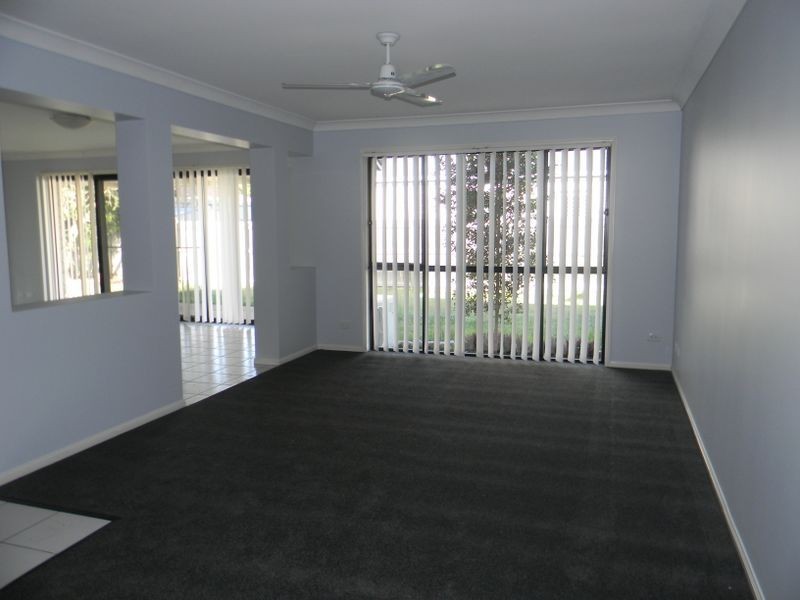 3 Bluefen Court, Upper Coomera QLD 4209