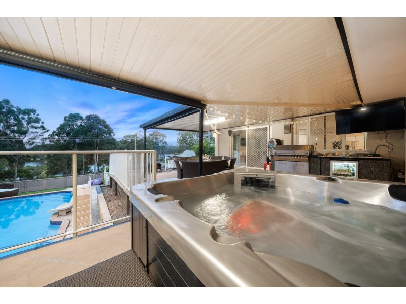 5 Siggies Place, Upper Coomera QLD 4209