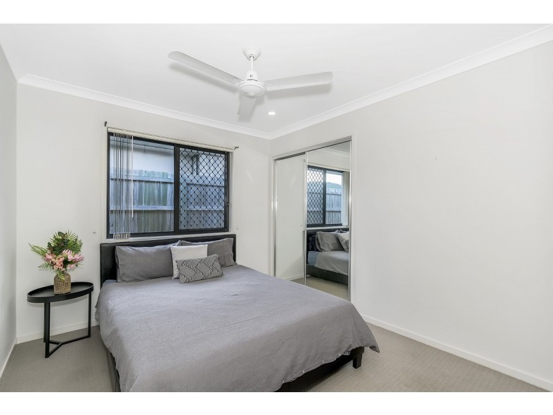 18 Santa Clara Rise, Upper Coomera QLD 4209