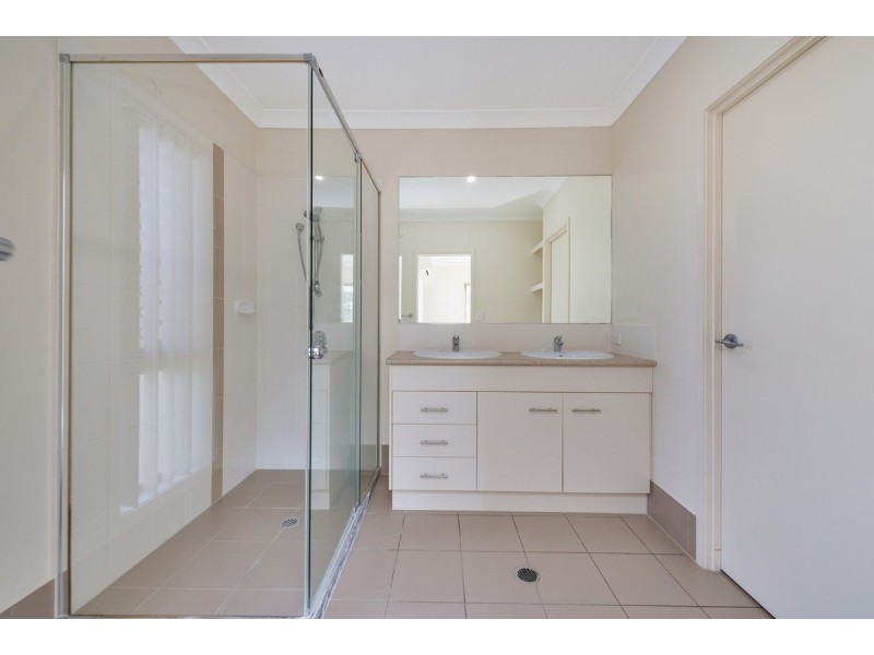 48 Stoney Creek Circuit, Ormeau QLD 4208