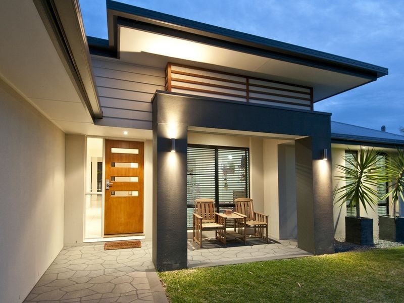 18 Seawind Road, Coomera Waters QLD 4209
