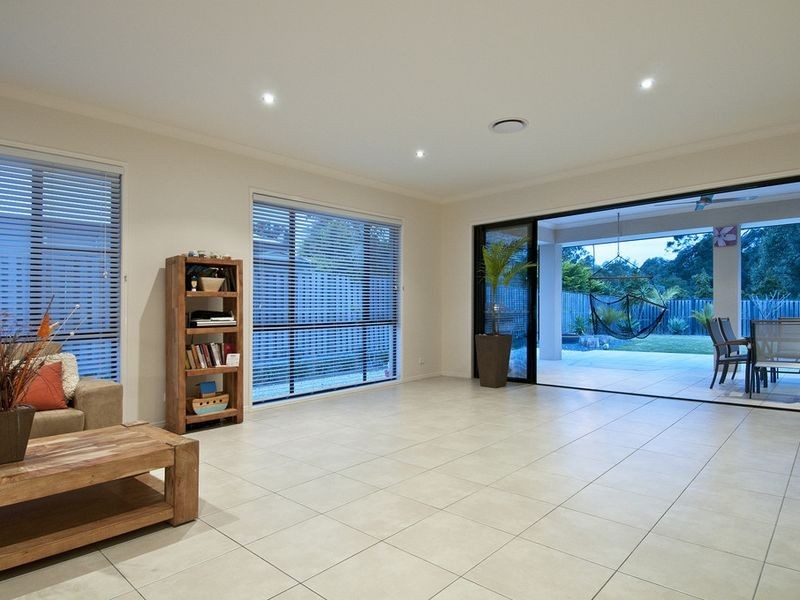 18 Seawind Road, Coomera Waters QLD 4209