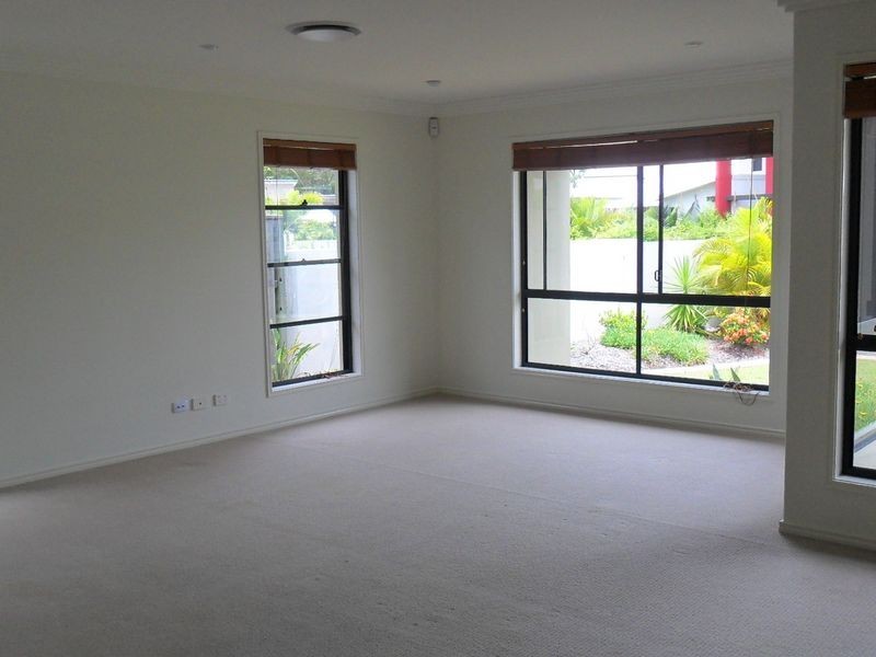 12 Westward Way, Coomera Waters QLD 4209