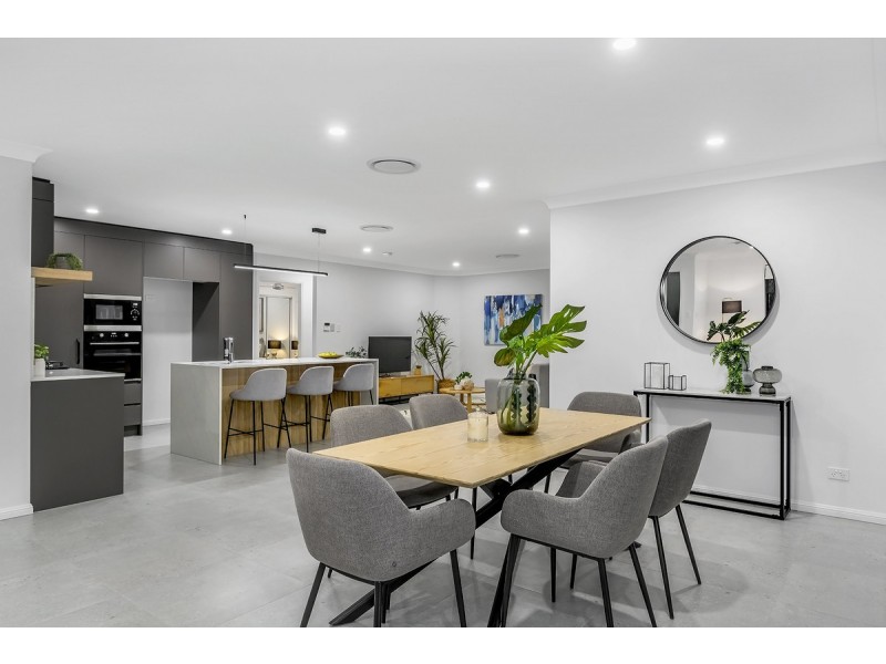 7 Norman Court, Upper Coomera QLD 4209