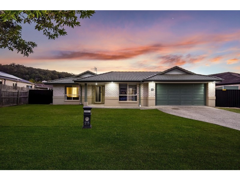 25 Goldcrest Drive, Upper Coomera QLD 4209