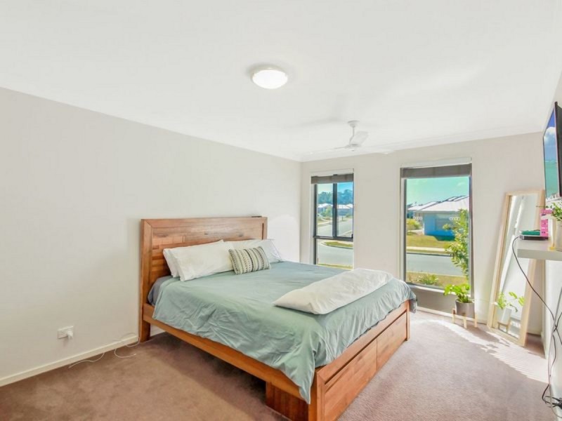 12 Stinson Circuit, Coomera QLD 4209