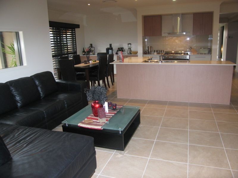 3 Hetchy Street, Upper Coomera QLD 4209