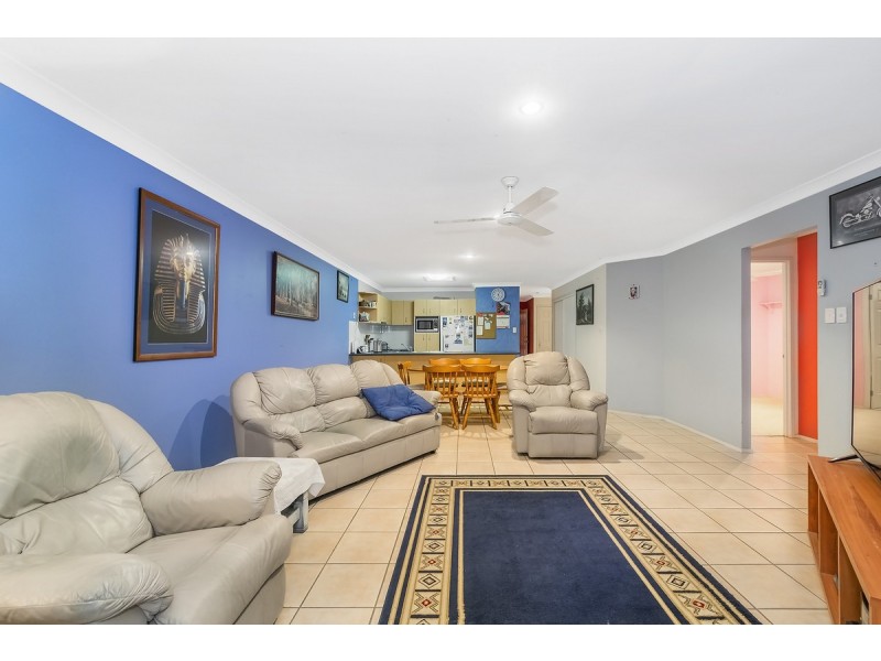 2/32 Bushgum Crescent, Upper Coomera QLD 4209