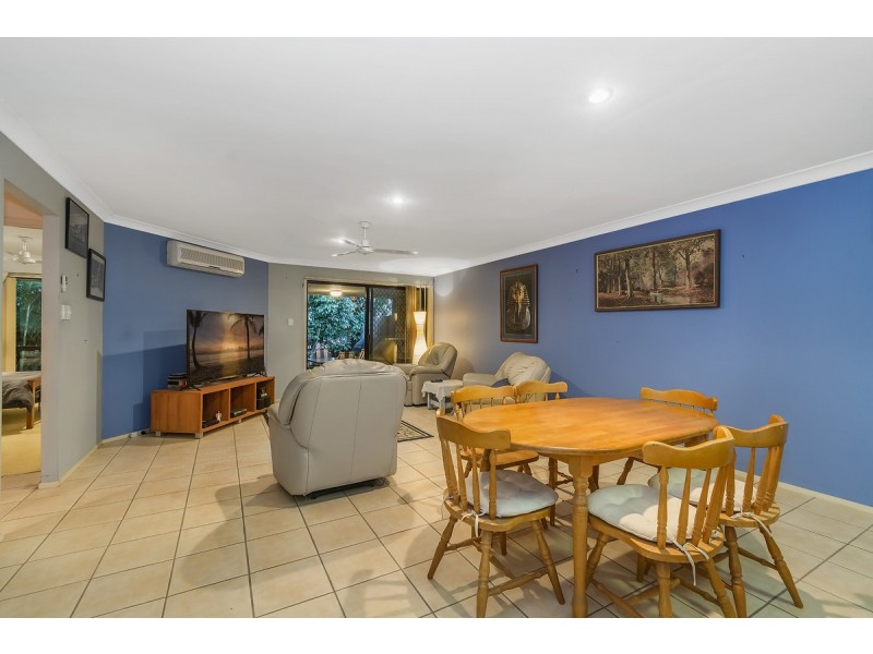 2/32 Bushgum Crescent, Upper Coomera QLD 4209