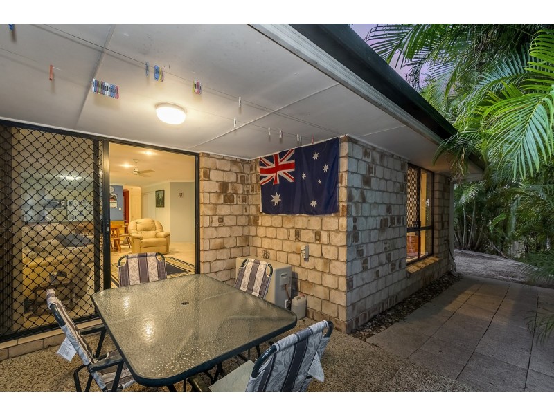 2/32 Bushgum Crescent, Upper Coomera QLD 4209