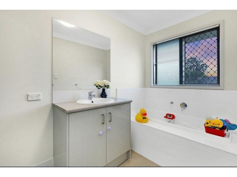 5 Patterson Court, Upper Coomera QLD 4209