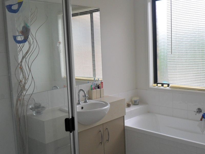 9 Mitchell Street, Upper Coomera QLD 4209