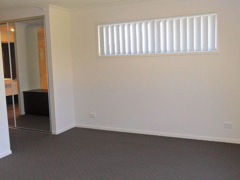 13 Daintree Drive, Coomera QLD 4209