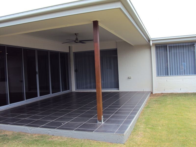 13 Daintree Drive, Coomera QLD 4209