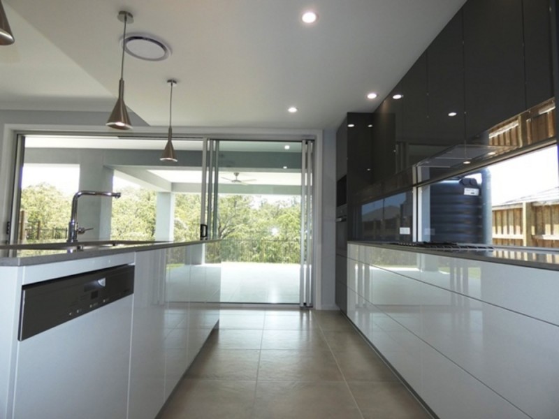 61 Wimmera Crescent, Upper Coomera QLD 4209