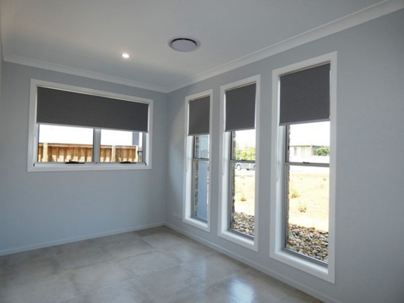 61 Wimmera Crescent, Upper Coomera QLD 4209