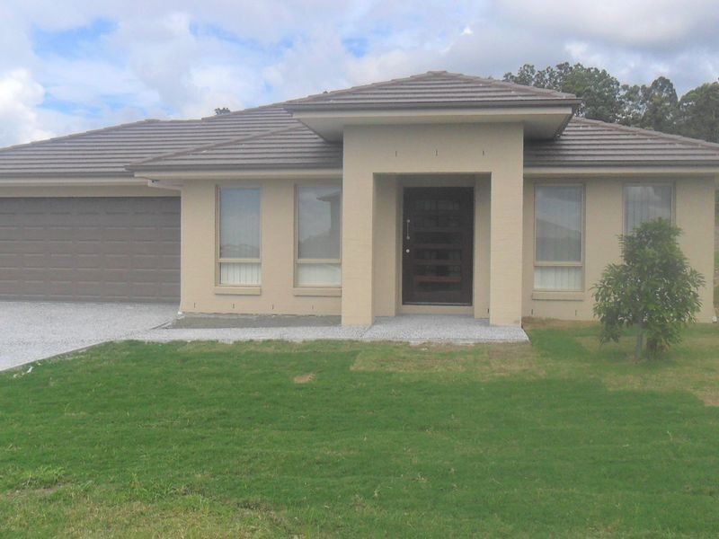 12 Coomerong Crescent, Upper Coomera QLD 4209