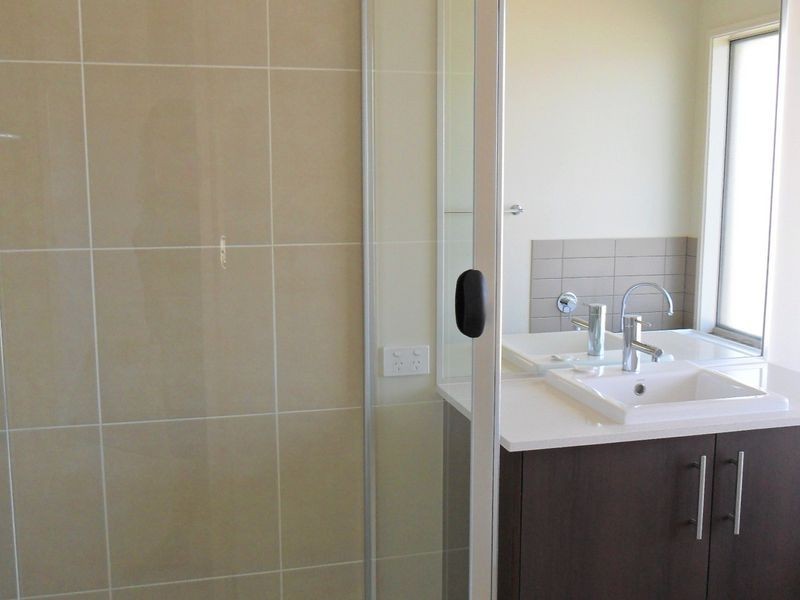 12 Coomerong Crescent, Upper Coomera QLD 4209