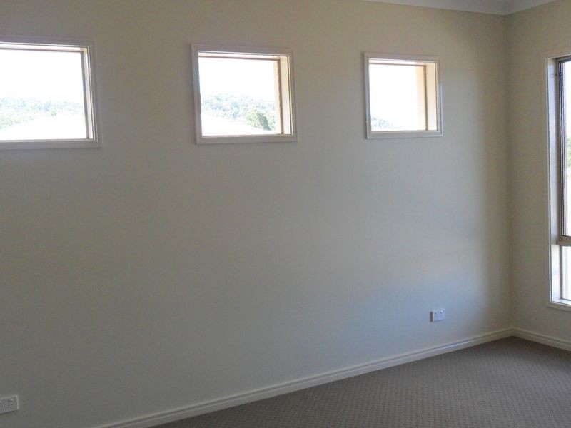 12 Coomerong Crescent, Upper Coomera QLD 4209