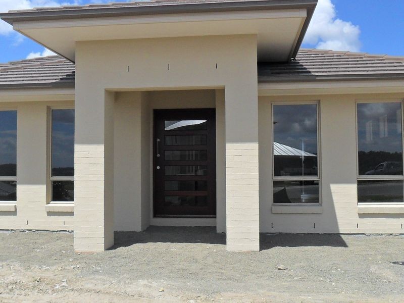 12 Coomerong Crescent, Upper Coomera QLD 4209