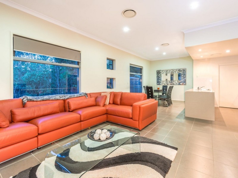 32 Candlebark Circuit, Upper Coomera QLD 4209