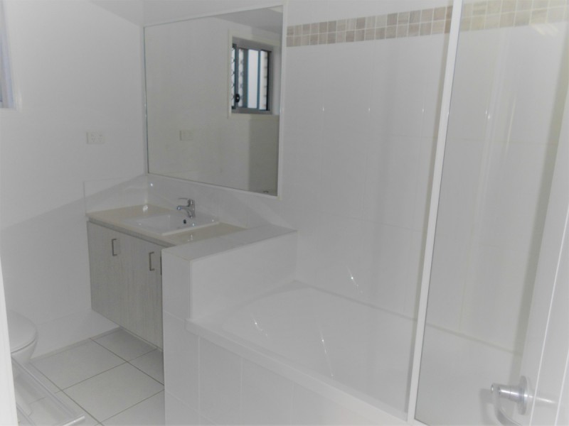 49 Damian Leeding Way, Upper Coomera QLD 4209