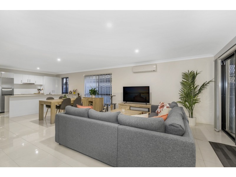 20 Lisa Crescent, Coomera QLD 4209