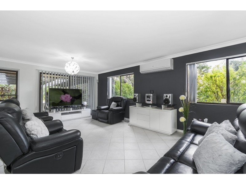 17 Amelia Street, Upper Coomera QLD 4209