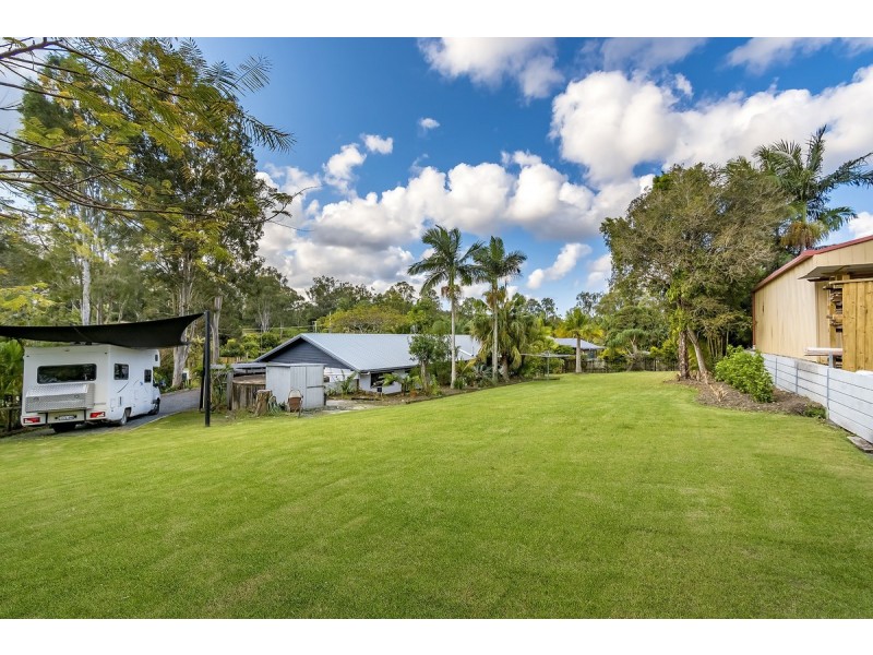 17 Amelia Street, Upper Coomera QLD 4209