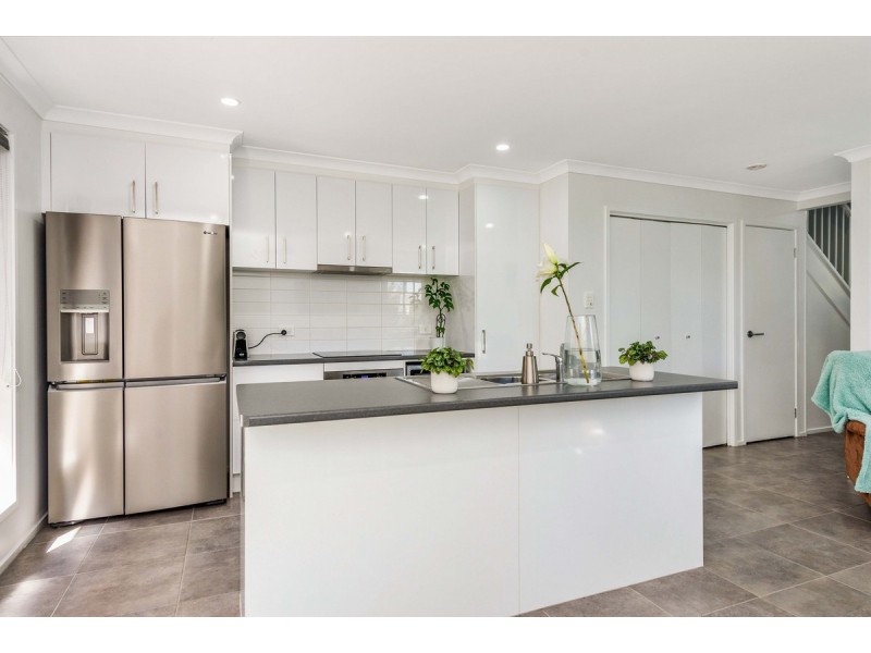 2 Beadman Street, Willow Vale QLD 4209