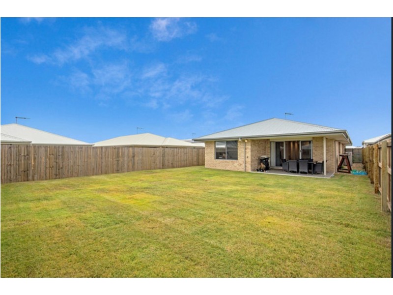 32 Bayside Avenue, Jacobs Well QLD 4208
