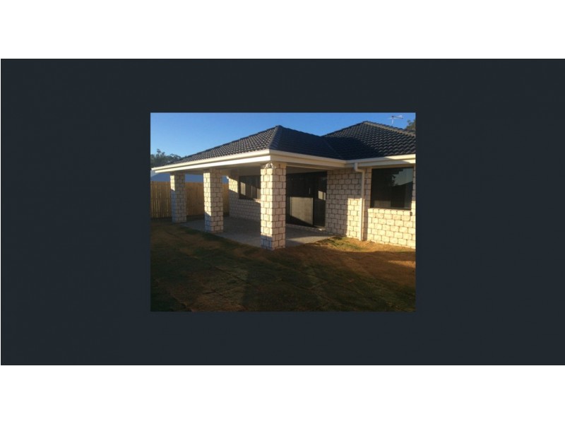 33 Percy Earl Crescent, Pimpama QLD 4209