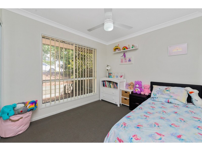 1/23 Winchester Crescent, Pimpama QLD 4209