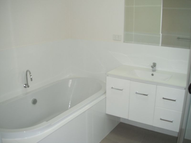 1/21 Murray Circuit, Upper Coomera QLD 4209