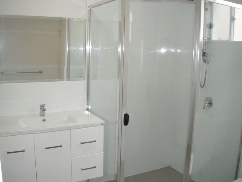 1/21 Murray Circuit, Upper Coomera QLD 4209