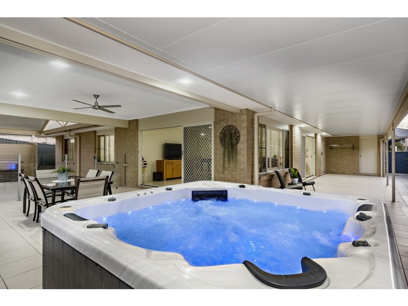 19 Nightjar Drive, Upper Coomera QLD 4209