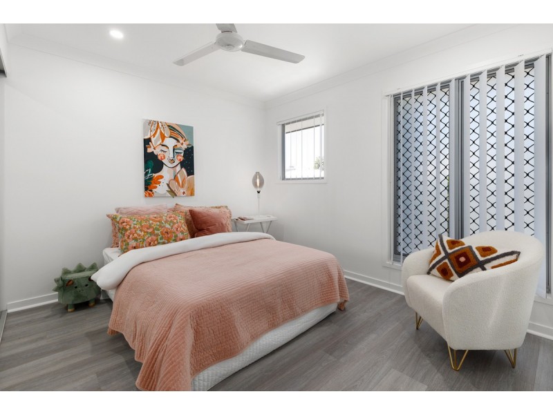 62 Azure Way, Pimpama QLD 4209