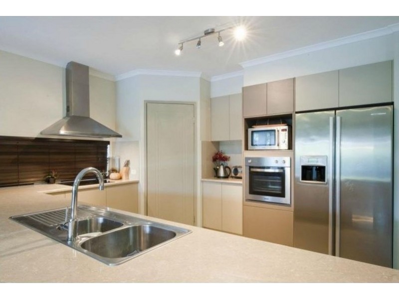 16 Olivevale Street, Ormeau QLD 4208