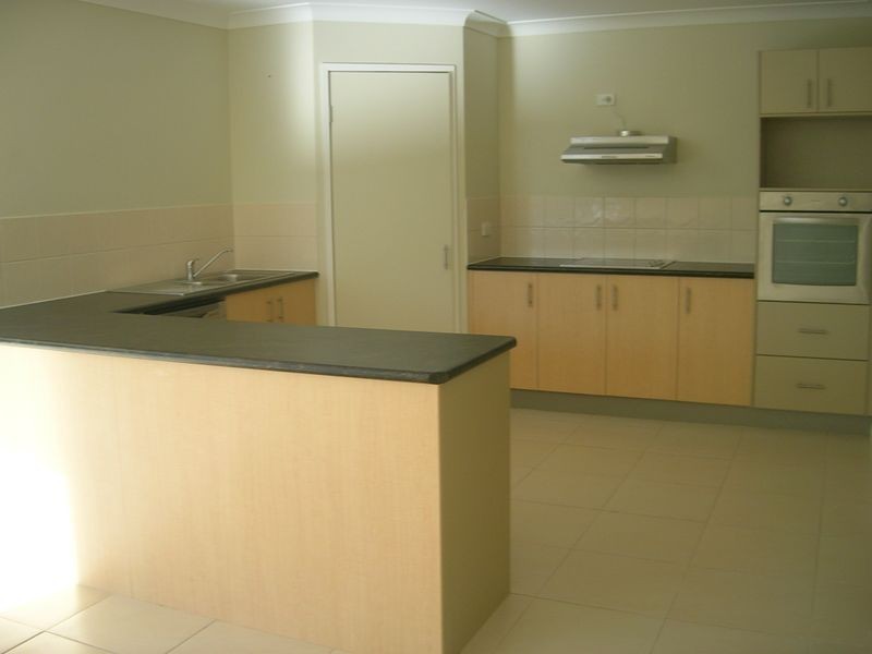 2/14 Jacob Court, Upper Coomera QLD 4209