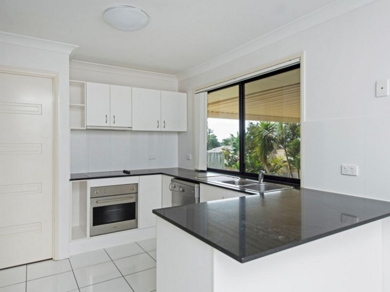 8 Madeline Place, Ormeau QLD 4208