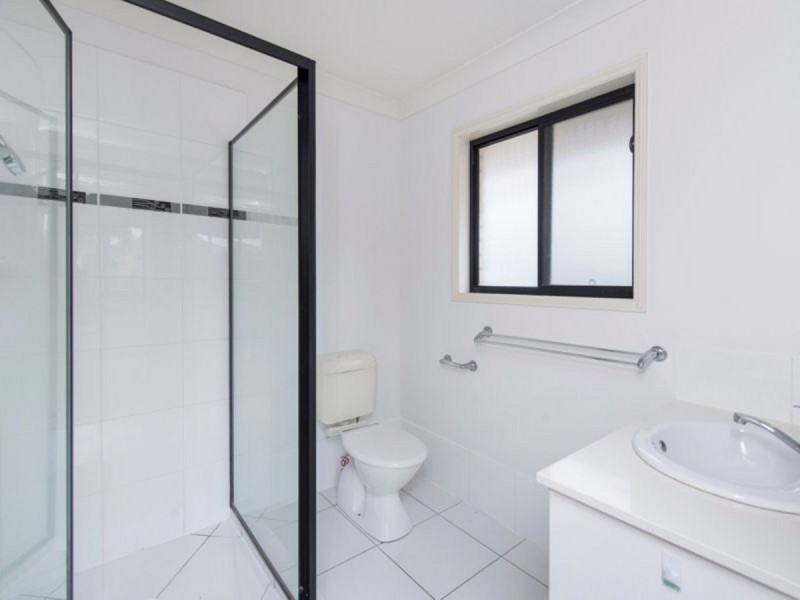 8 Madeline Place, Ormeau QLD 4208