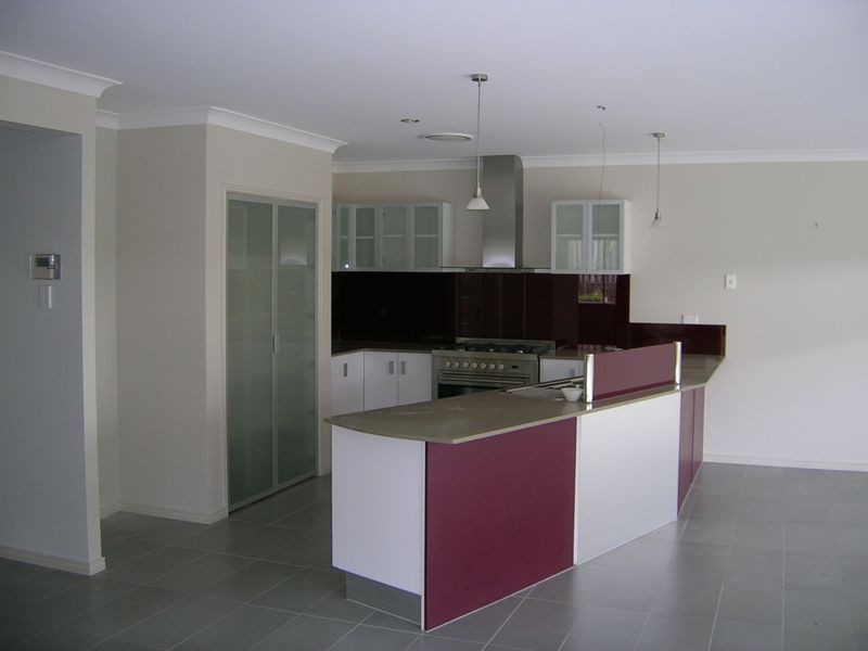 8 Rainlily Crescent, Upper Coomera QLD 4209