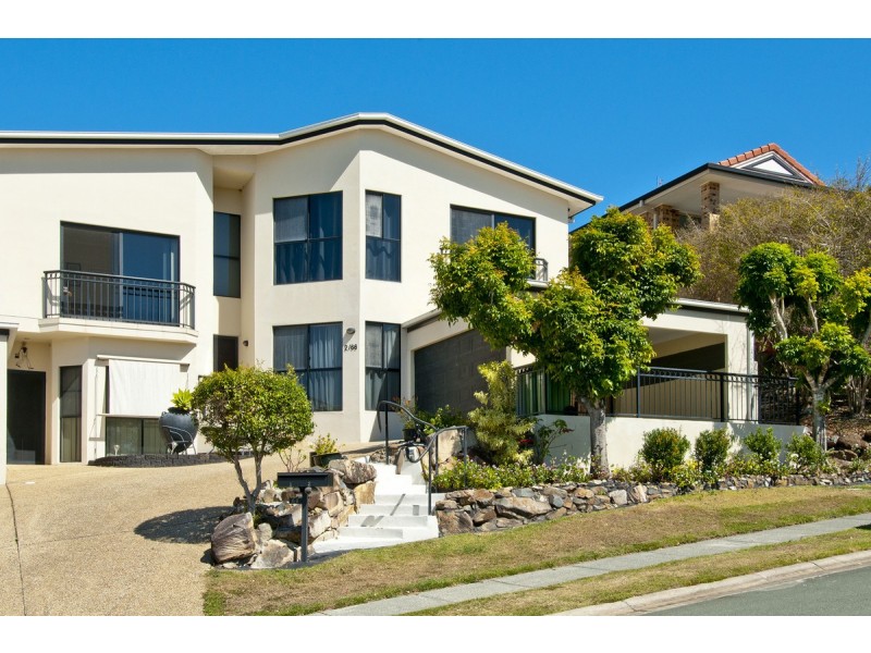 2/66 Kincaid Drive, Highland Park QLD 4211