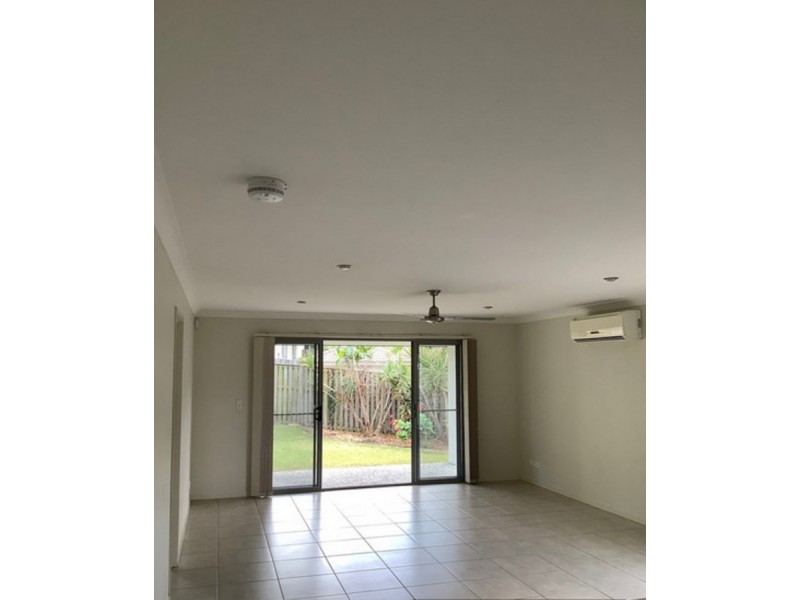 11 Morning Sun Court, Maudsland QLD 4210