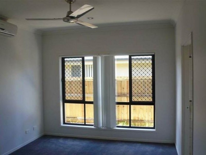 10 Santana Road, Coomera QLD 4209