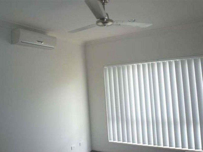 10 Santana Road, Coomera QLD 4209